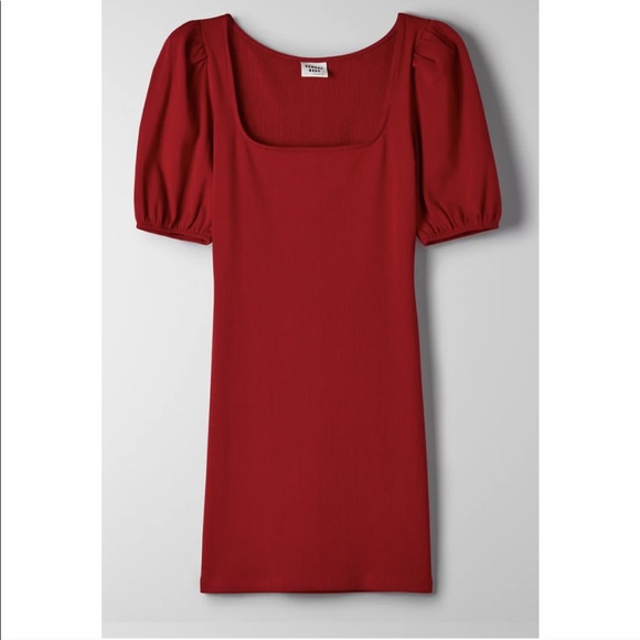 Aritzia Dresses & Skirts - Aritzia Sunday Best NWT Red Square Neck Short Puff
Sleeve Bodycon Mini Dress